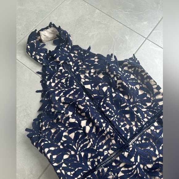 NWT LULUS Women’s Divine Destiny Navy Blue Lace Midi Dress - Picture 11 of 14